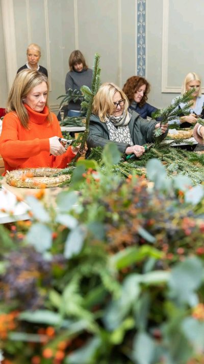 Christmas wreath Workshop at Beckenham Place Mansion